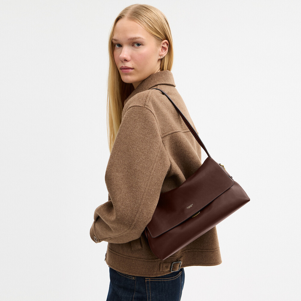 Coach Chelsea Shoulder Bag 30
